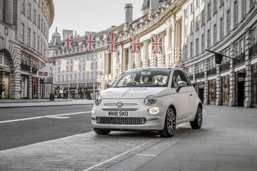  Fiat 500 Collezione (312) 2018 года  (UK) (фото 8 из 40)